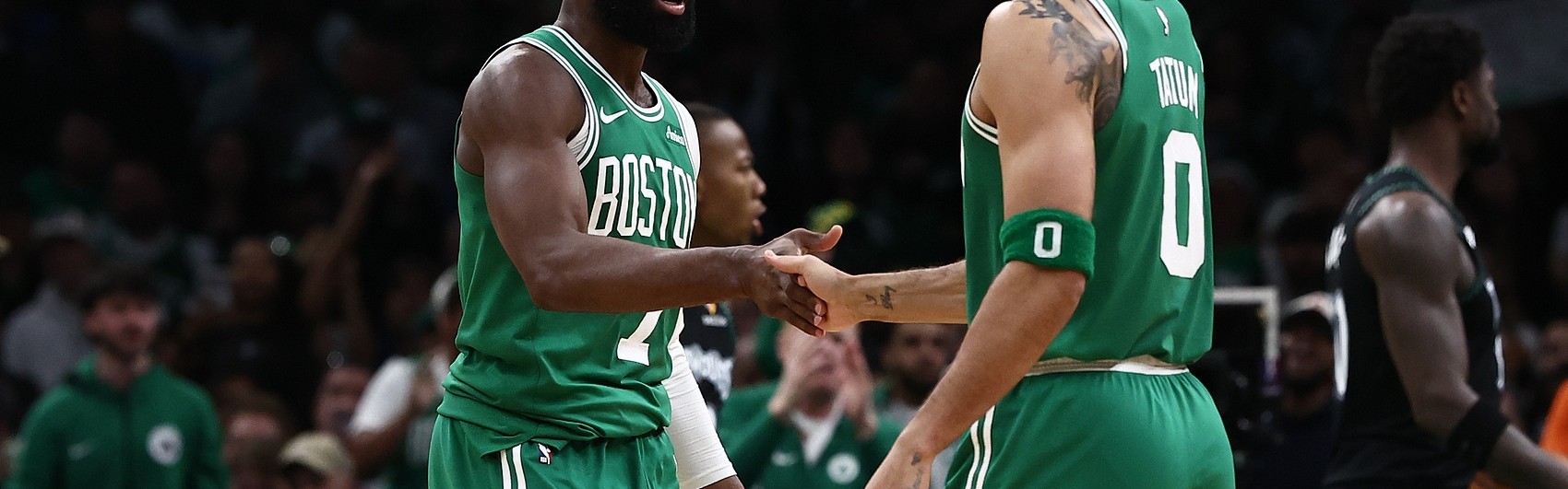 塔图姆&amp;布朗第51次季后赛同场砍20+ 超邓肯&amp;帕克独享历史第7