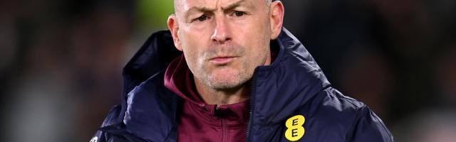 半岛体育APP下载-卡斯利：英格兰应由世界级主帅执教 未零封很可惜