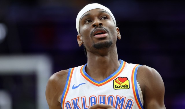 张佳玮：SGA虽然瘦&amp;不快但核心力量在 他的机会把握极狠辣